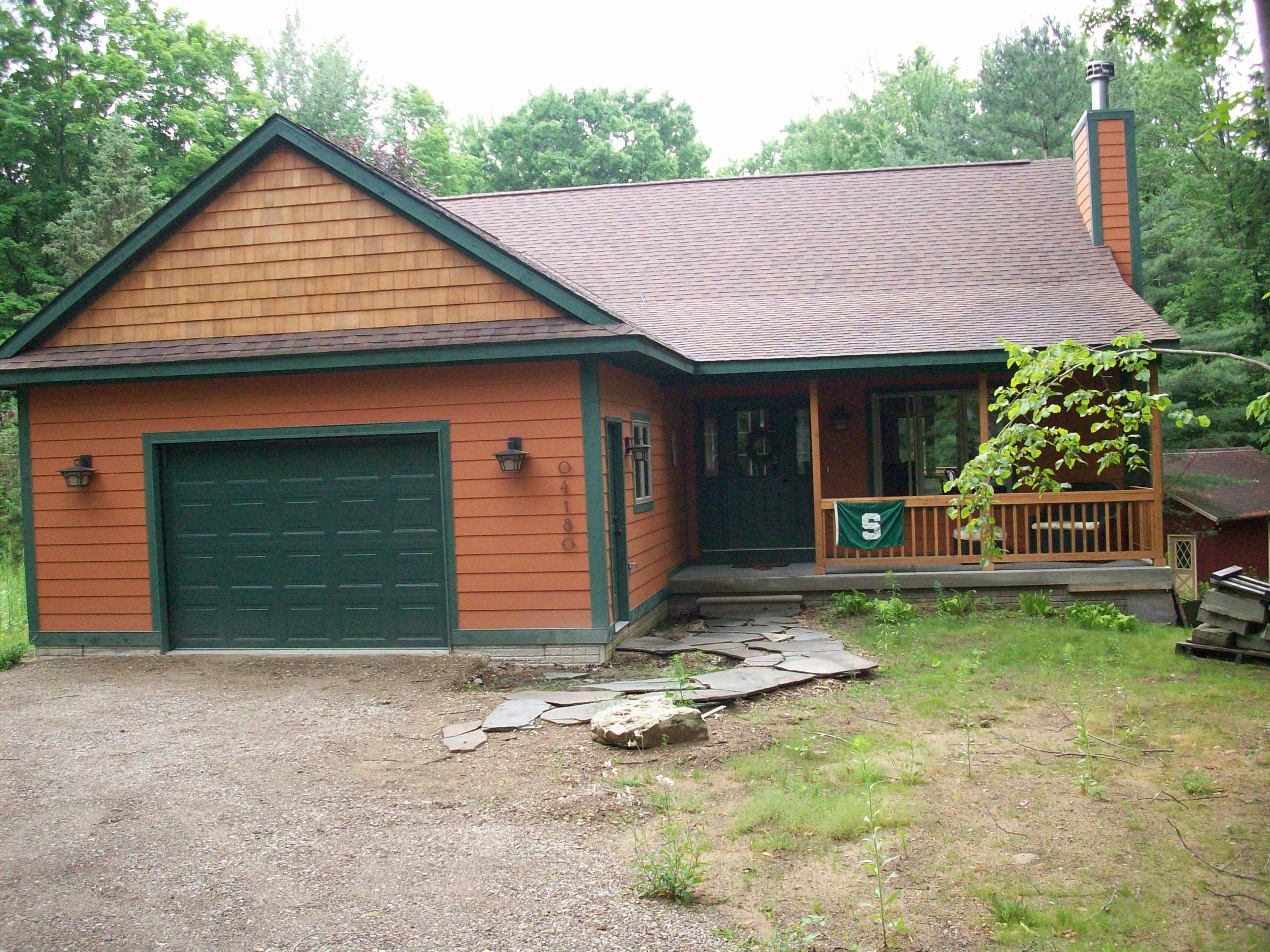 Gun Lake Cottage Rentals Cottage 20 Lake Charlevoix